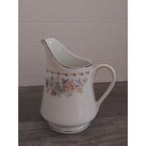 Creamer Crescent China by RANMARU CAROUSEL Made in Japan